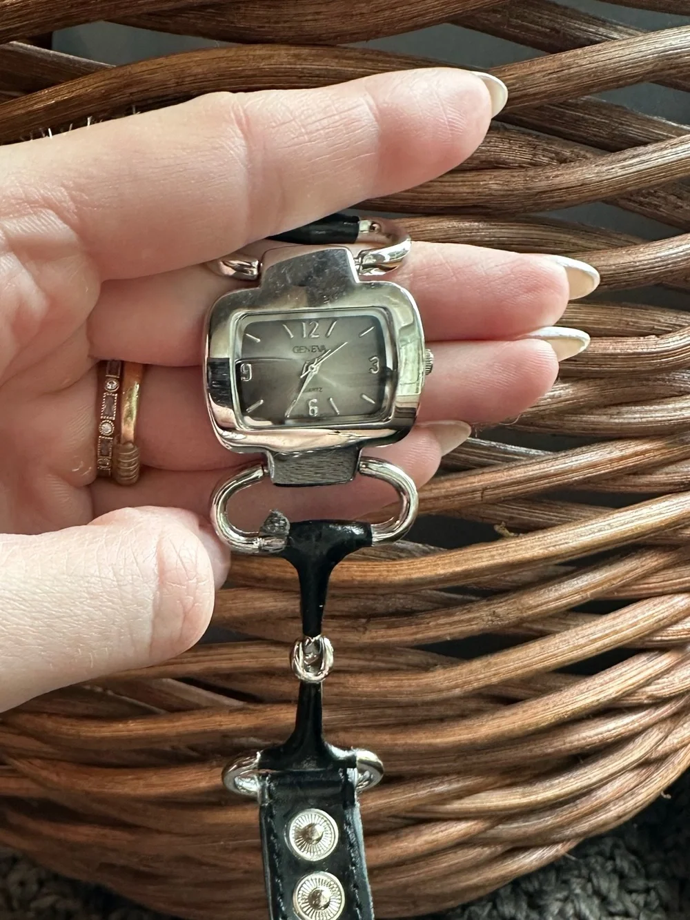 Y2K Geneva Silver Watch with Black Dial and Link Accents